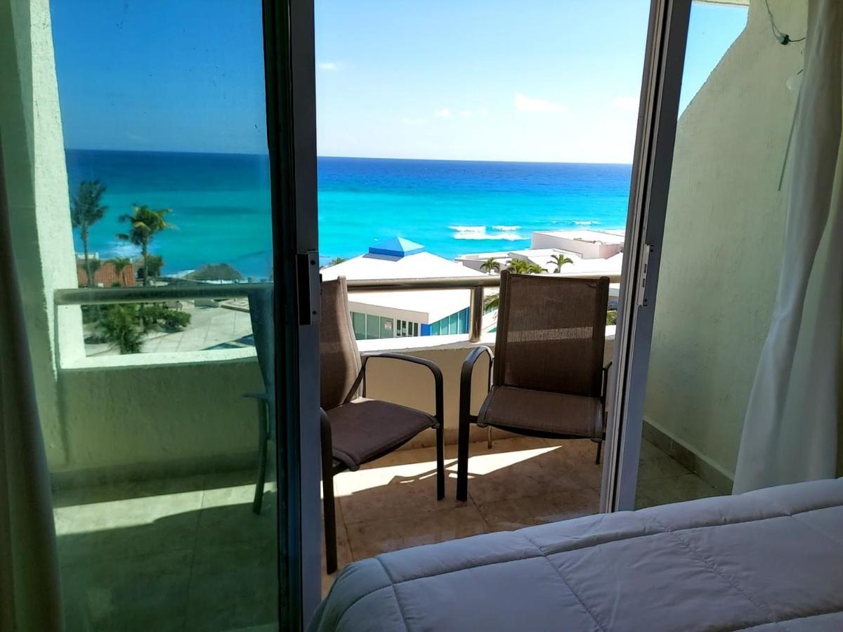 Departamento Cielo Ocen View En Condominios Solymar Cancún Kültér fotó