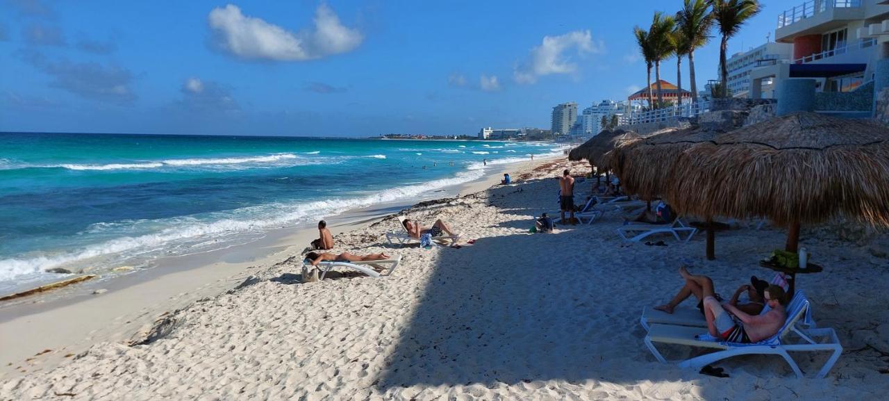 Departamento Cielo Ocen View En Condominios Solymar Cancún Kültér fotó